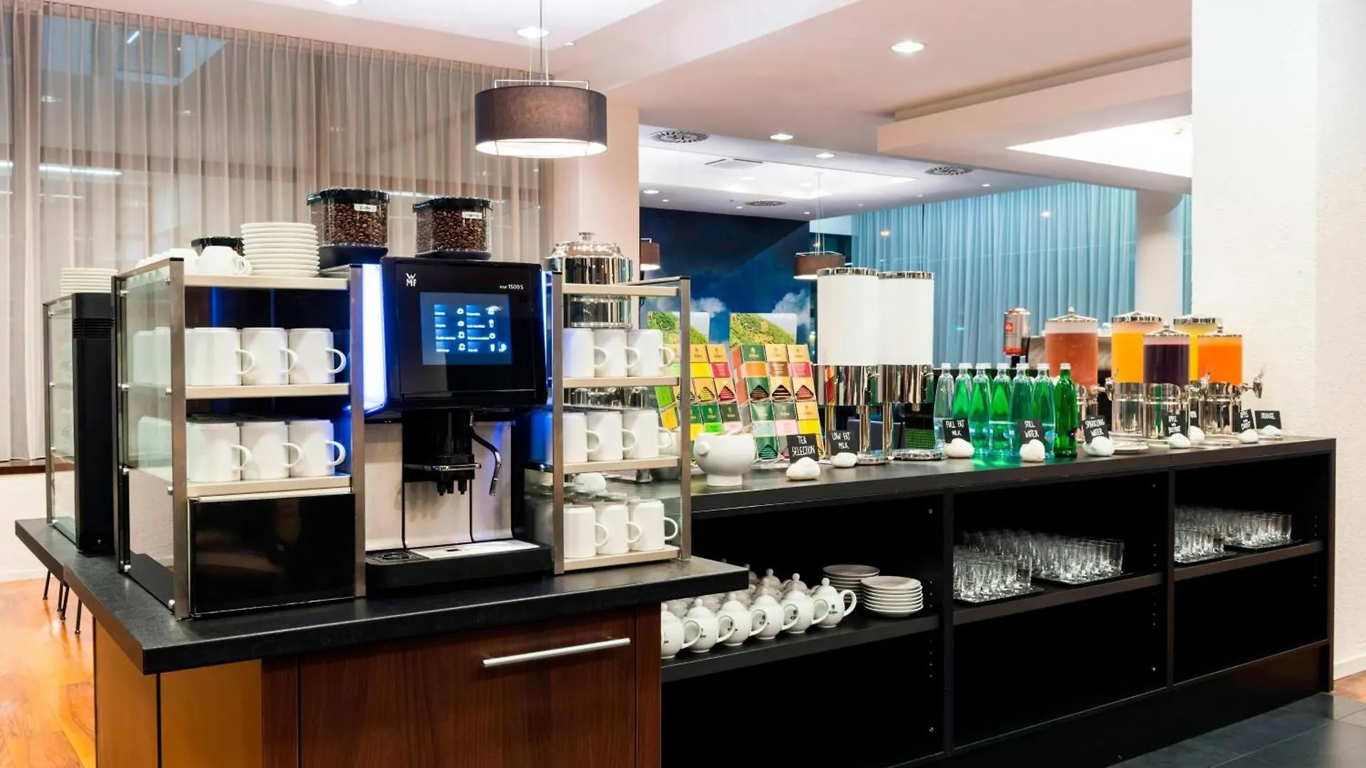 Courtyard By Marriott Prague Airport Ξενοδοχείο