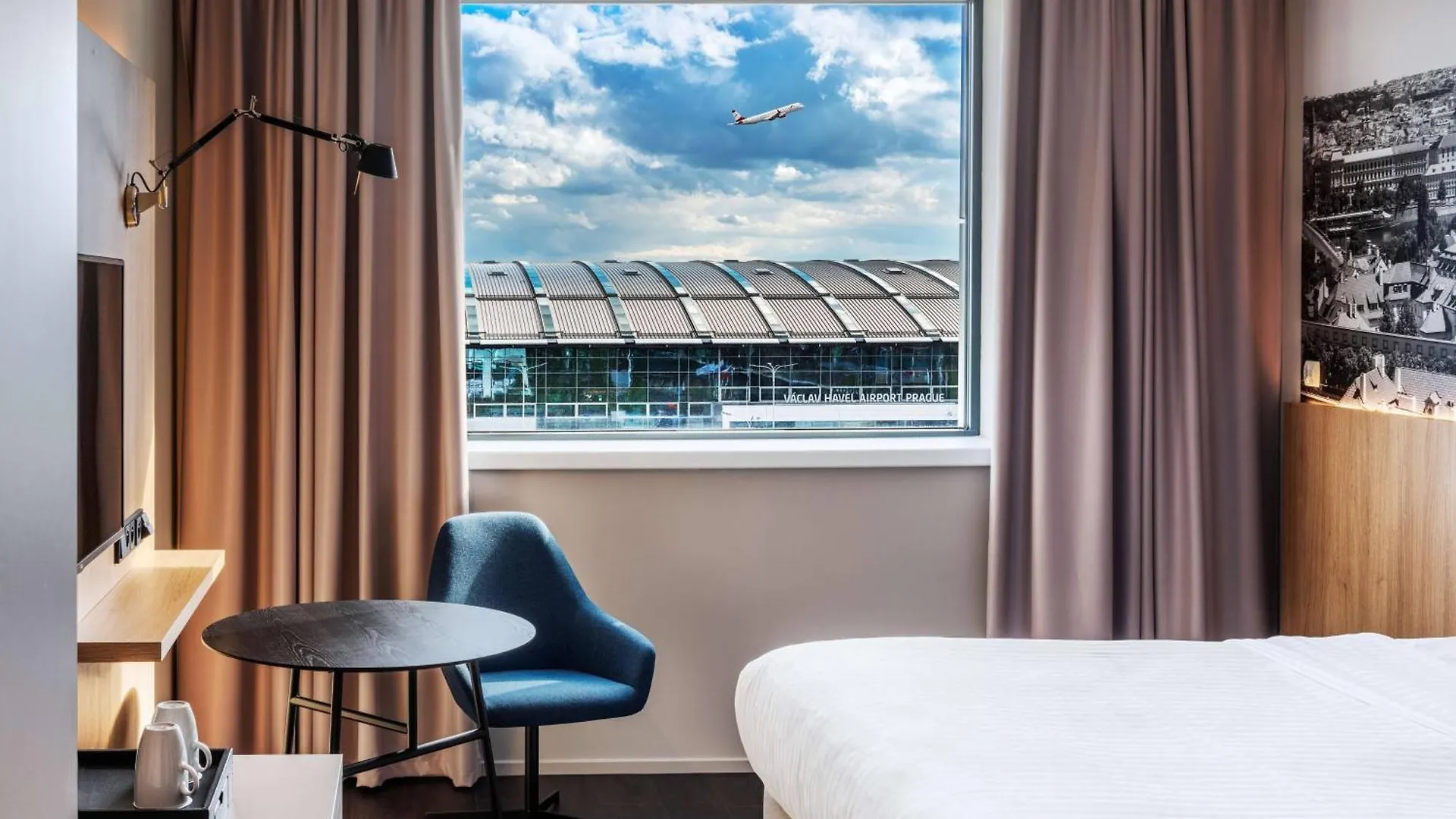 Courtyard By Marriott Prague Airport Ξενοδοχείο