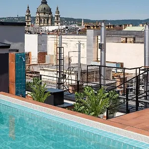*** Hotell Swu Magazine Ungern